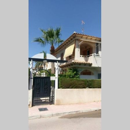 Apartamento La casa de la Palmera Torrevieja Exterior foto